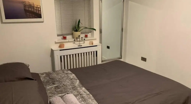 Lovely 2-bed Apartment in Wallasey, Sleeps 4, Varaa Huoneisto Asunnot kohteessa Merseyside, Huoneisto