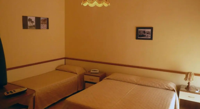 Standard Dreier Zimmer Hotel Virgilio
