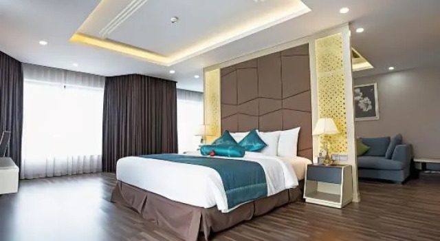 Люкс Central Hotel Thanh Hoá