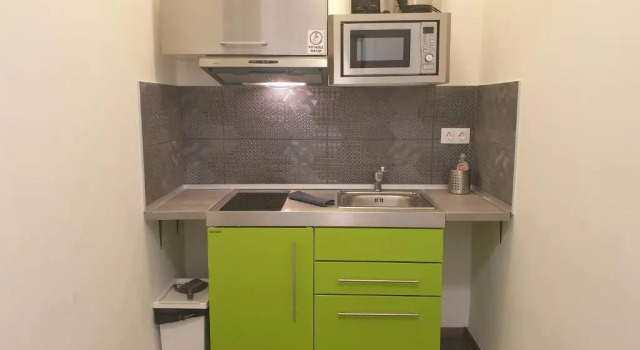 Студия Amber Terrace Studios Downtown