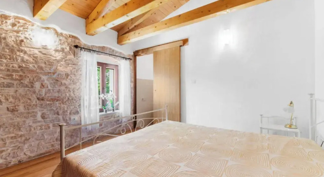Holiday House with Private Pool Villa Ladybug, Забронировать Вилла Отели Жминь 3 звезды, 3*