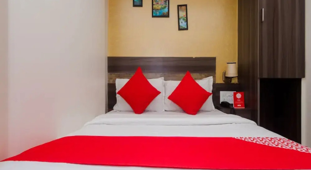 Green Star by OYO Rooms