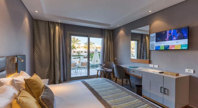 Sunrise Diamond Beach Resort - Grand Select