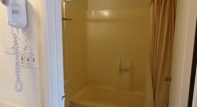 Номер Standard Americas Best Value Inn North Black Canyon Hwy
