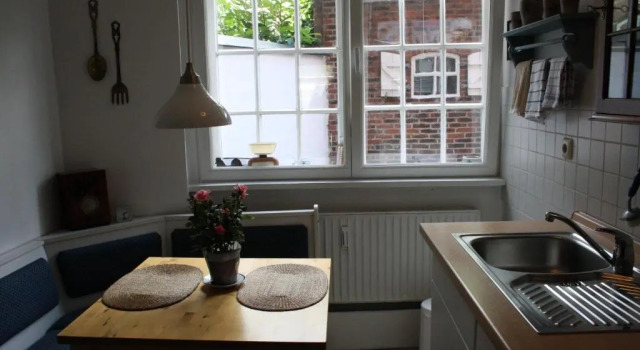 Ferienwohnung Am Mittelburgwall, Забронировать Отель Отели в центре Фридрихштадт, в центре