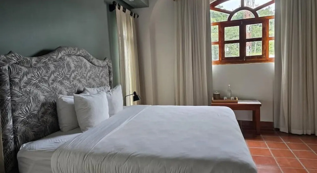 Alta Las Palomas Hotel, Rezerwuj Hotel Santa Ana San Jose