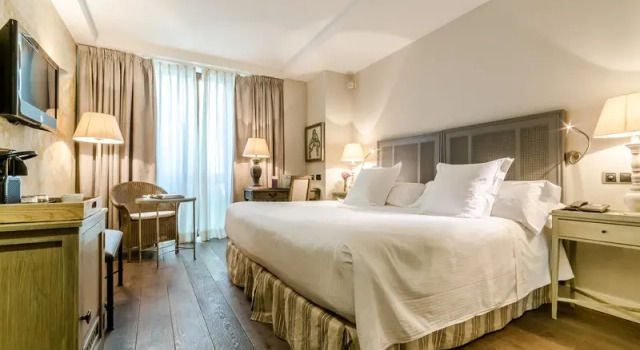 Двухместный номер Deluxe с балконом Grand Hotel Don Gregorio