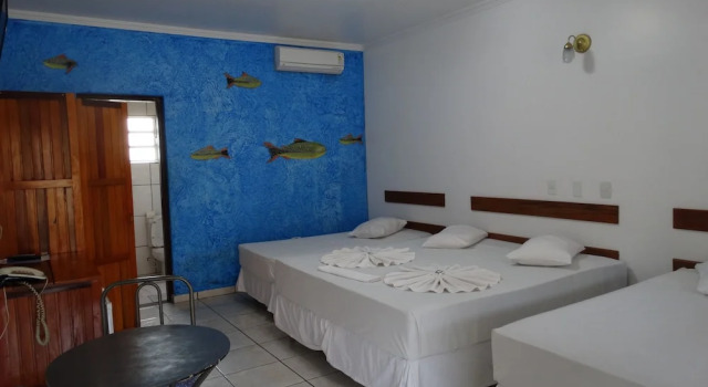 Четырёхместный номер Standard с балконом Hotel Pousada Arauna