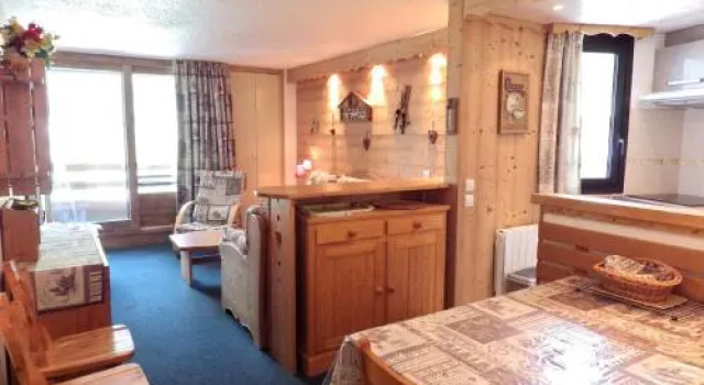 Apartment Appartement 6 Personnes Avec Cuisine ÉquipÉe Aux MÉnuires
