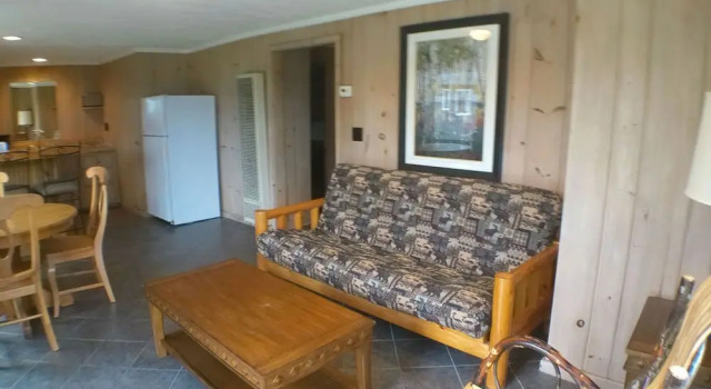 Crystal Lake Resort, Rezerwuj Ośrodek wypoczynkowy Hotele resortowe w Michigan, Ośrodek wypoczynkowy