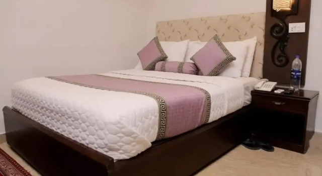 Shelton Hotel Lahore, Réserver Hôtel Johar Town Lahore, près de Emporium Mall