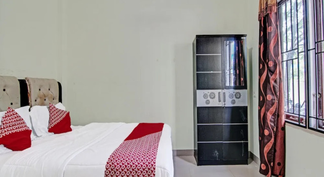 Номер Standard OYO 91642 Fhazel Residence Syariah
