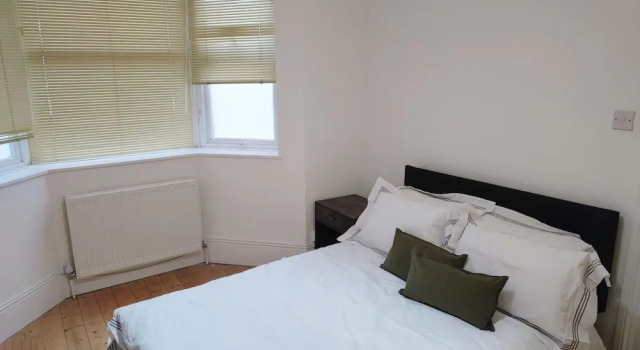 Charming 2-bed Apartment in London, Varaa Huoneisto Asunnot kohteessa Merseyside, Huoneisto