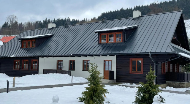 Apartmány NETA Velké Karlovice, Polanský Dvůr, Забронировать Отель Отели Злинский края 3 звезды, 3*