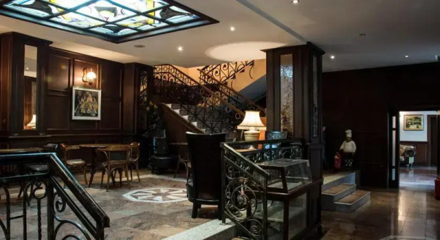 Hotel Kristo, Boek Hotel Blagoevgrad Blagoëvgrad