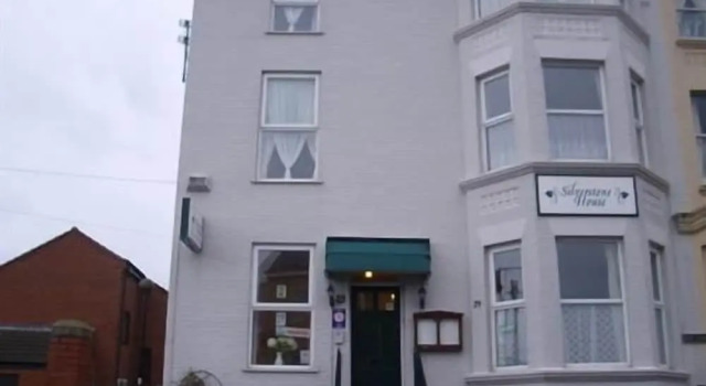 Silverstone House, Забронировать Отель Отели Англии 3 звезды, 3*