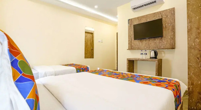 FabHotel Millenium, Забронировать Отель Отели штата Махараштры 3 звезды, 3*