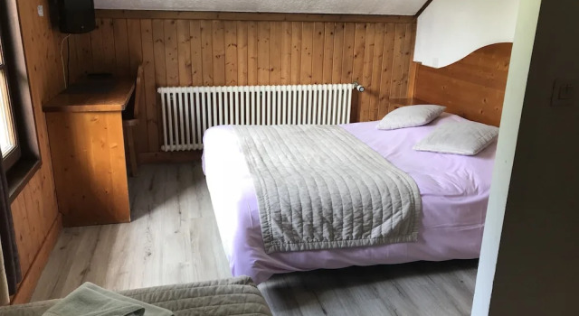 Четырёхместный номер Standard Hotel des Lacs