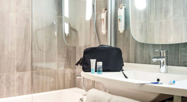 Номер Superior ibis Charleroi Centre Gare