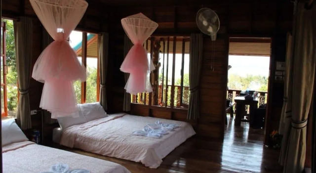 Koh Phaluay Eco Resort, Забронировать Курортный отель Отели Южного Таиланда с парковкой, Парковка