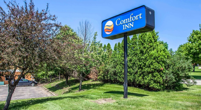 Четырёхместный люкс Comfort Inn Muscatine near Hwy 61
