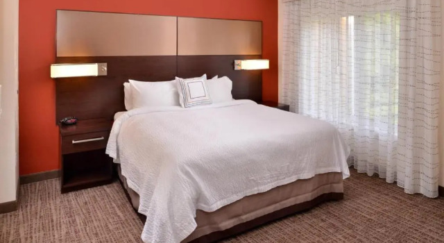 Студия TownePlace Suites by Marriott East Lansing