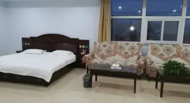 Люкс Business Pingshan Langyi Express Hotel