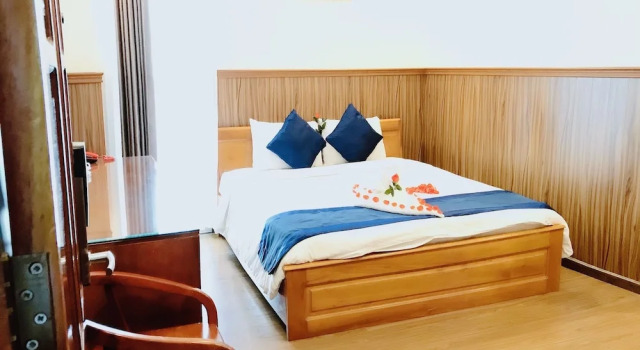 Двухместный номер Deluxe с балконом Hồng Ngọc Hotel Tuy Hòa
