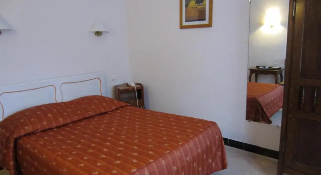 Двухместный номер Standard с видом на окрестности Hotel Belle Vue