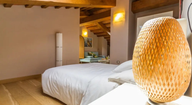 Suite 2 Schlafzimmer mit Bergblick Tenuta Borgo Santa Cecilia