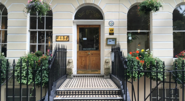 George Hotel, Забронировать Отель Отели Лондона 3 звезды, рядом с Центр искусства The Dairy, 3*