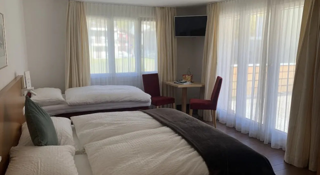 Люкс с балконом и с видом на горы Hotel Belmont