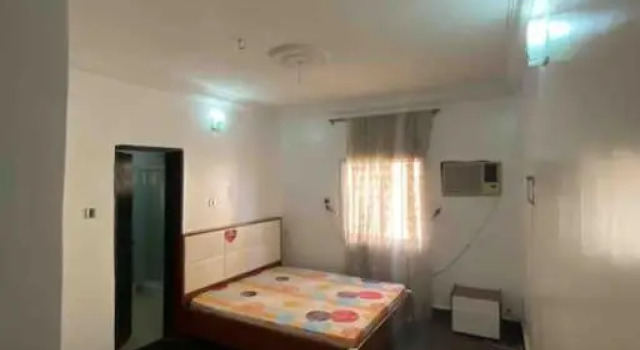 Great 3 bedroom Apartment in the city center, Prenota Appartamento Hotel a Bwari con parcheggio, Parcheggio