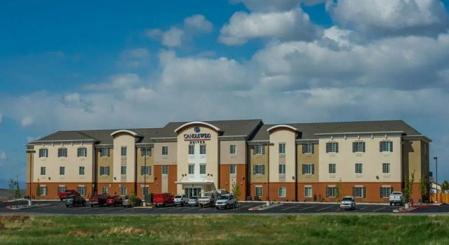 Люкс c 1 комнатой Candlewood Suites Winnemucca by IHG