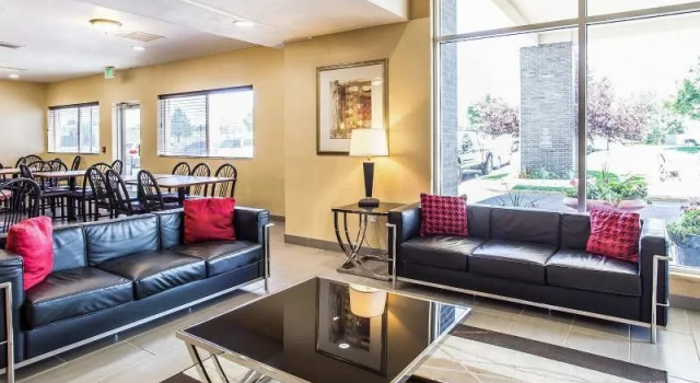 Crystal Inn Hotel & Suites, Prenota Hotel Aurora Colorado