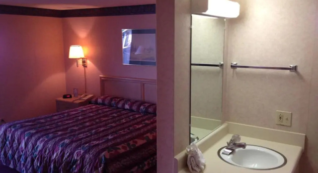 Номер Standard Green Valley Motel
