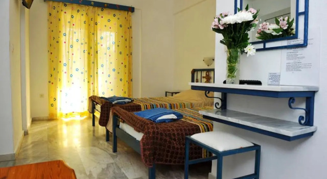 Студия Economy Fengeros Village