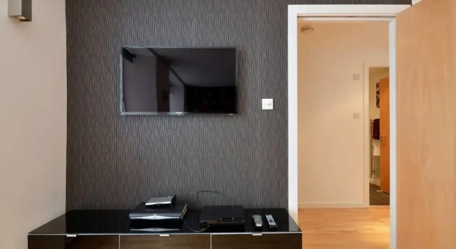 Stylish & Spacious Grassmarket 2bed/2bath, Забронировать Апартаменты/квартира Эдинбург Midlothian, рядом с Национальный музей Шотландии