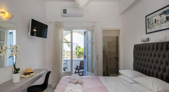 Трёхместный номер Standard Galinos Hotel for adults only