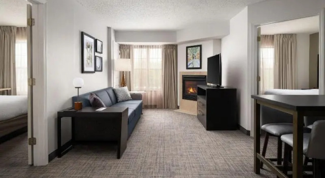 Четырёхместный люкс Residence Inn Mount Olive At International Trade Center