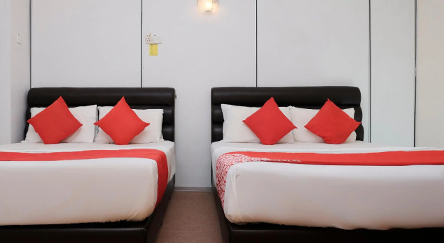 Семейный люкс OYO 90180 Gemilang Hotel Kerteh