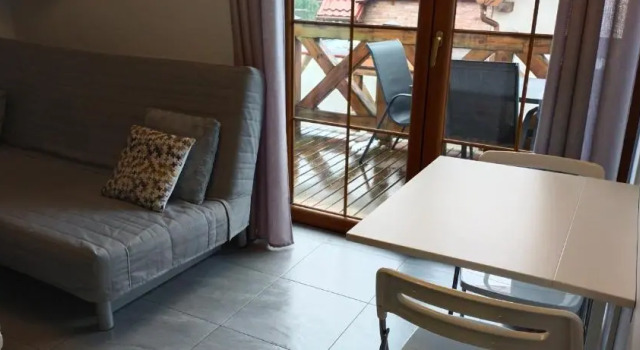 Apartament z tarasem, Varaa Huoneisto Stegna 