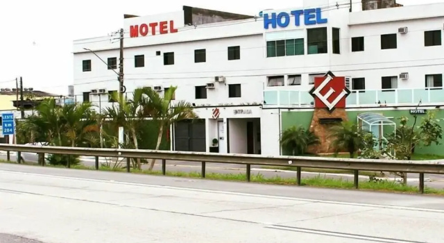Hotel Extasy, Забронировать Отель Сан-Висенти штат Сан-Паулу