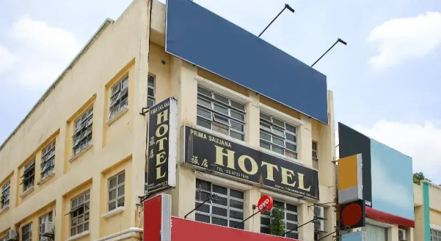 Prima Saujana Budget Hotel by Rooms