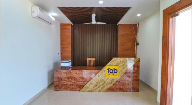 Fabexpress The Regalia Inn