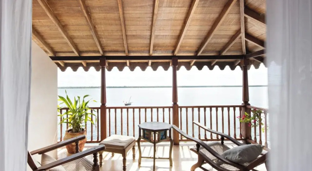 Двухместный номер Superior с балконом и с видом на океан LAMU HOUSE