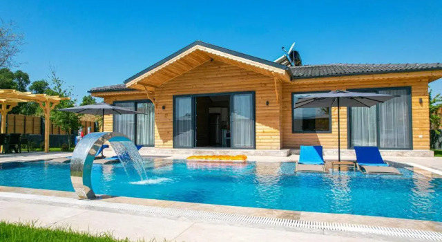 Cedrus Premium -Fethiye'de Denize Yakın 2+1 Lüks Muhafazakar Villa