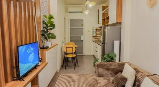 No.2 Tiny Townhome Near Saturday Night Market