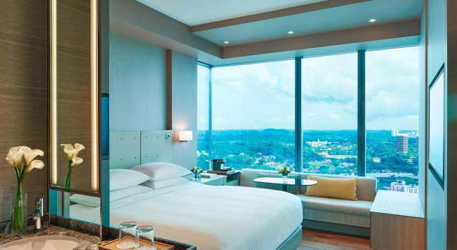 Двухместный номер Premier с красивым видом из окна Courtyard by Marriott Singapore Novena