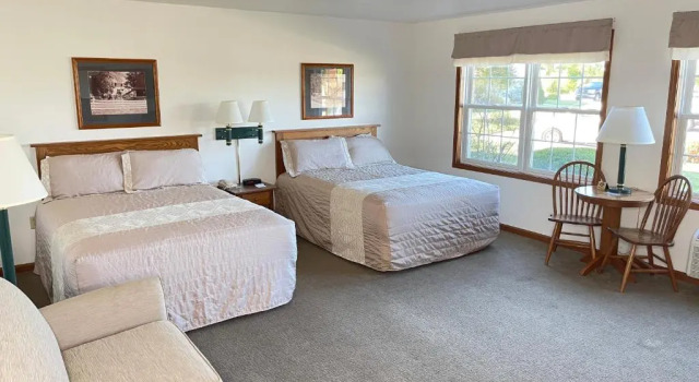 Farmstead Inn & Conference Center